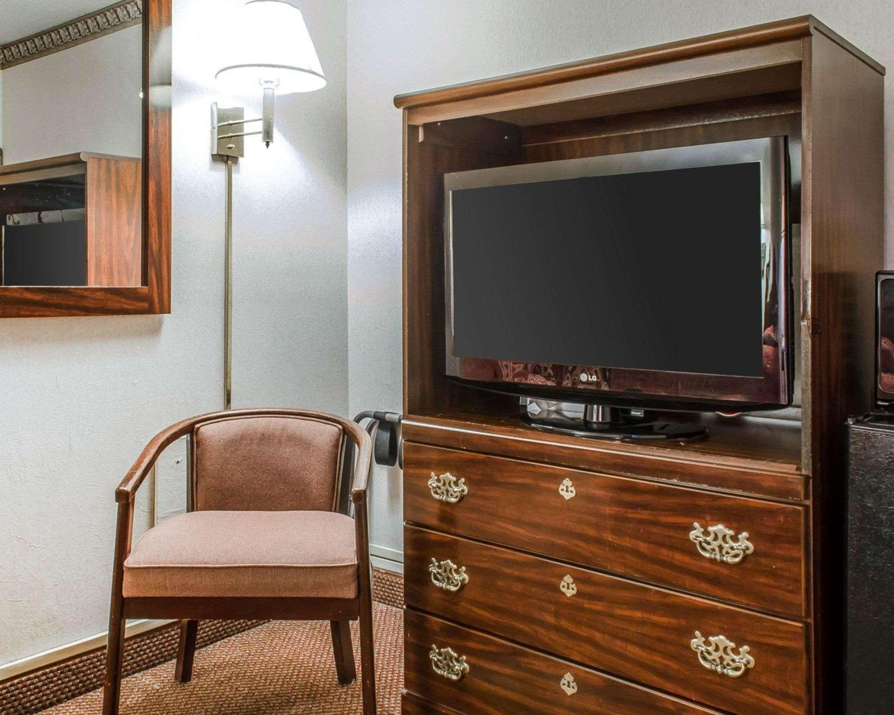 Econo Lodge Frackville Eksteriør billede
