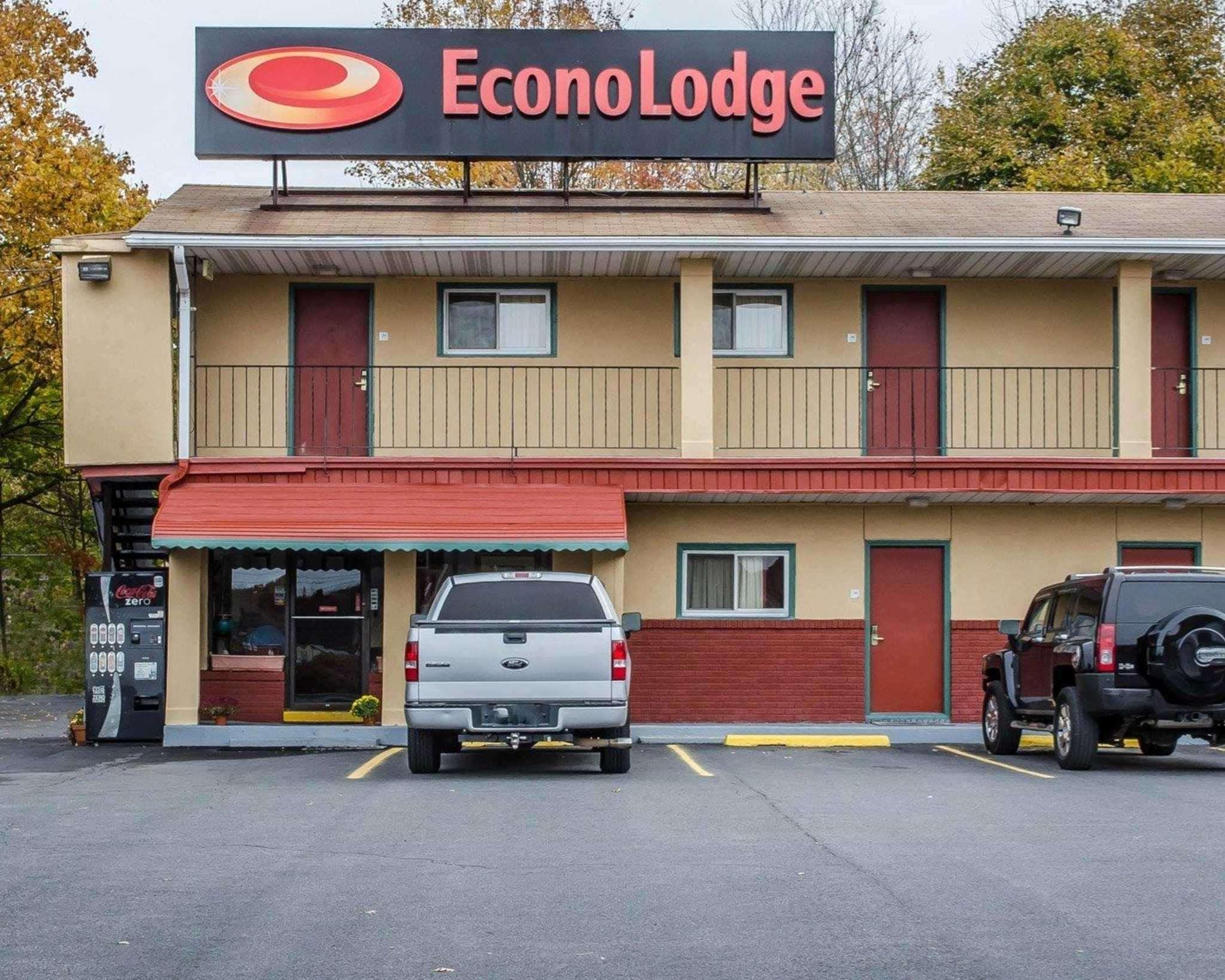 Econo Lodge Frackville Eksteriør billede